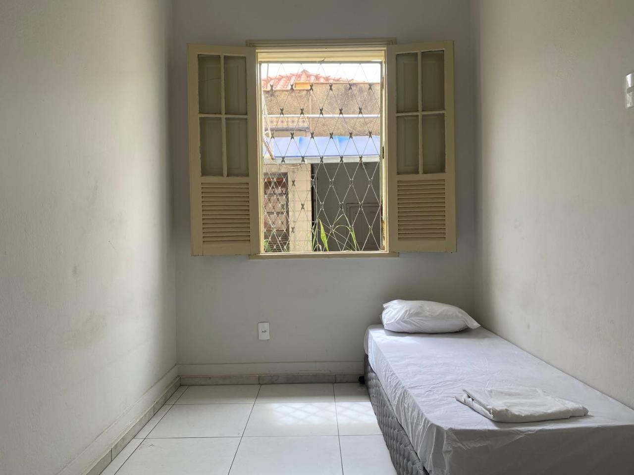 Hostel Mineirinho 贝洛哈里桑塔 外观 照片